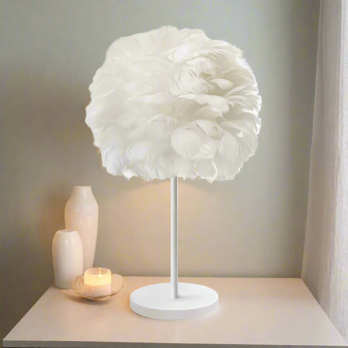 PLUMA White Table Lamp with Feather Shade – E27, 25W Max